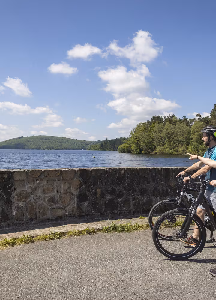 Tour du Lac de Vassivière
