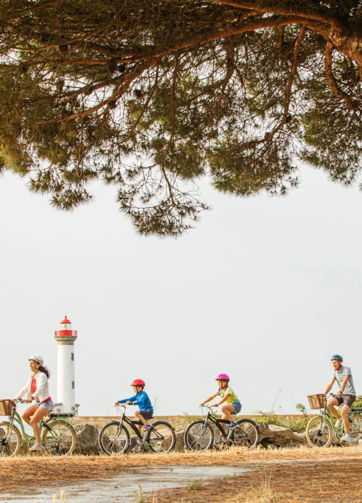 Au "Vieux Môle" à vélo - La Vélidéale