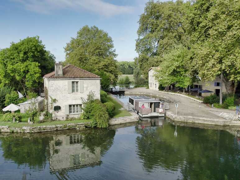 Marais Poitevin - La Roussille, Niort